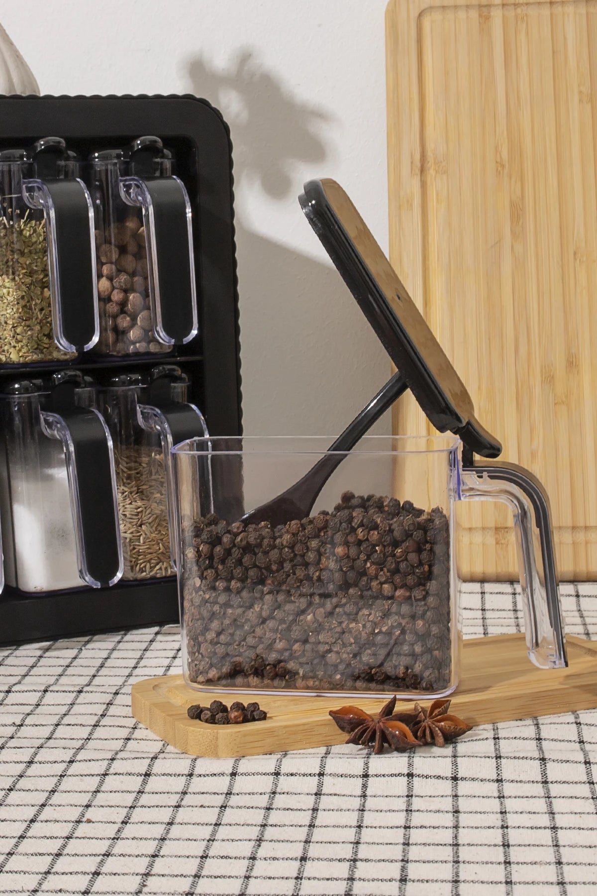 Ensemble de Pots à Épices – Design Pratique et Élégant, Fabriqué en Turquie avec 12 Pots et Fonctionnalités Astucieuses